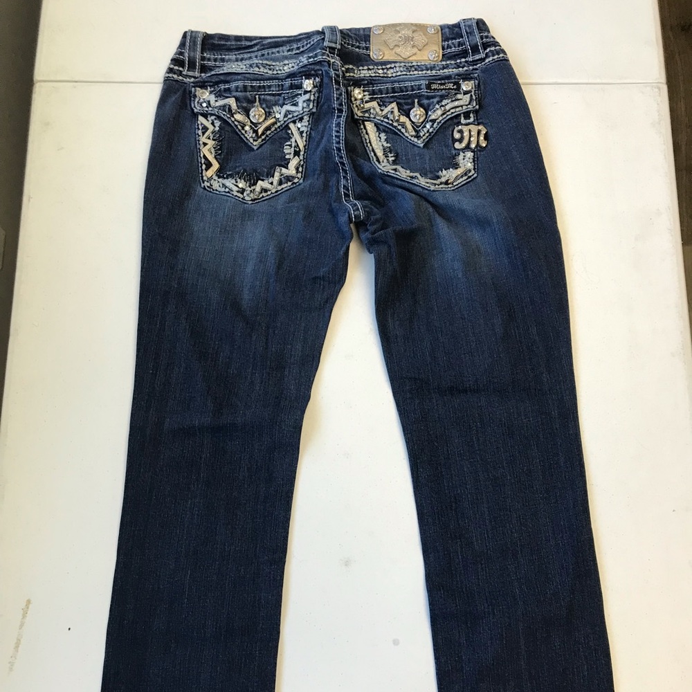 Miss Me Jean Capri size 27